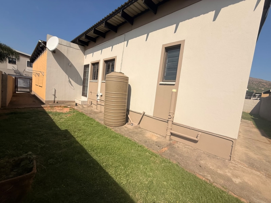 3 Bedroom Property for Sale in Geelhoutpark North West